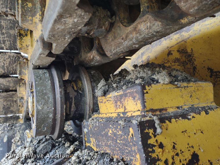 image for item DR8271 2012 John Deere 850K  dozer