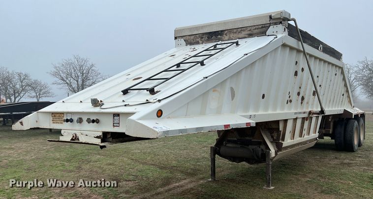 image for item DS2823 2009 CTS BDT-40  bottom dump trailer