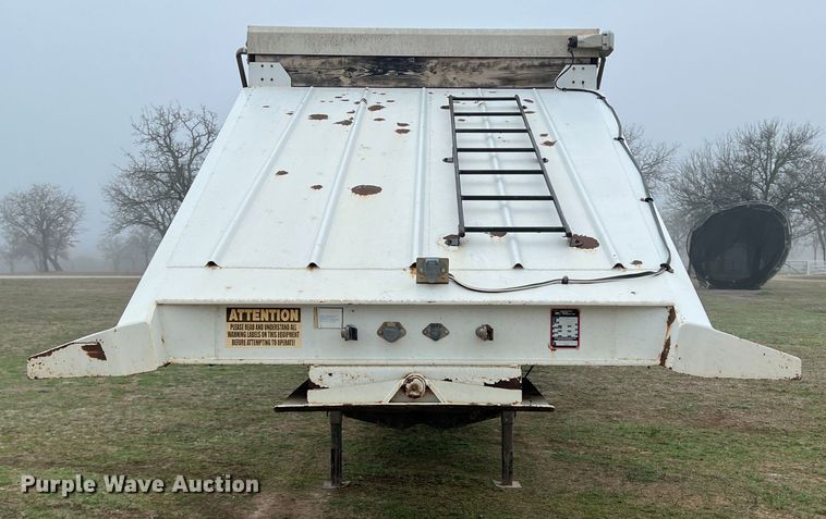 image for item DS2823 2009 CTS BDT-40  bottom dump trailer