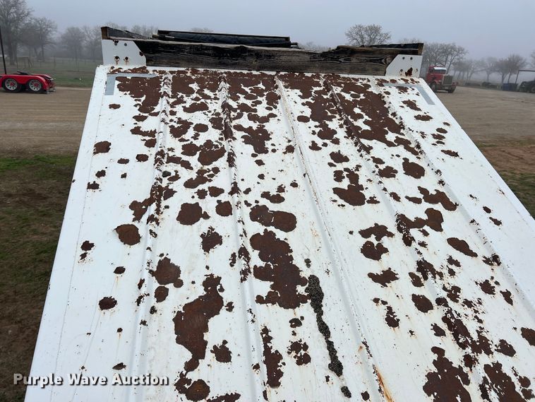 image for item DS2823 2009 CTS BDT-40  bottom dump trailer