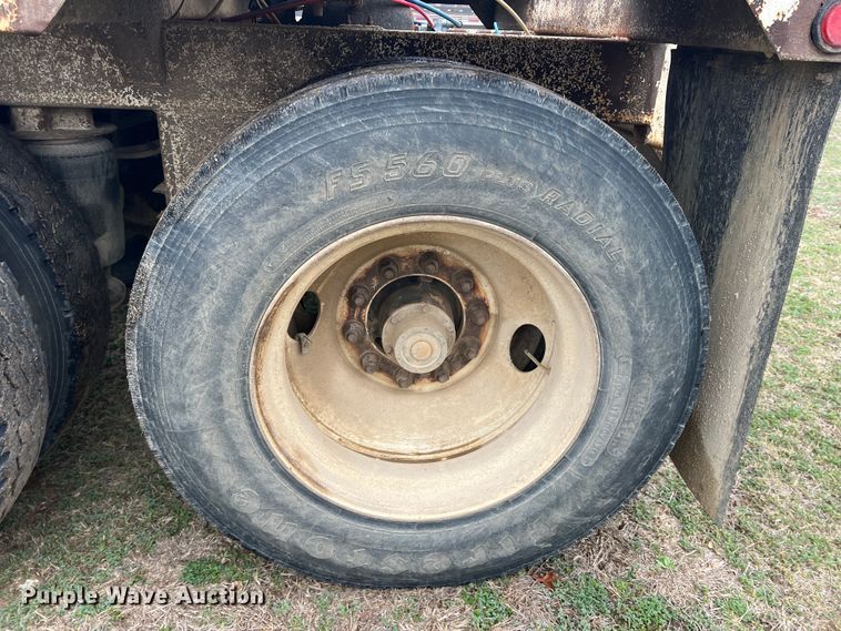 image for item DS2823 2009 CTS BDT-40  bottom dump trailer
