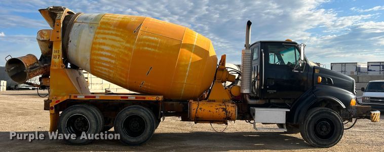 image for item DS2836 2007 Sterling L9500  ready mix truck