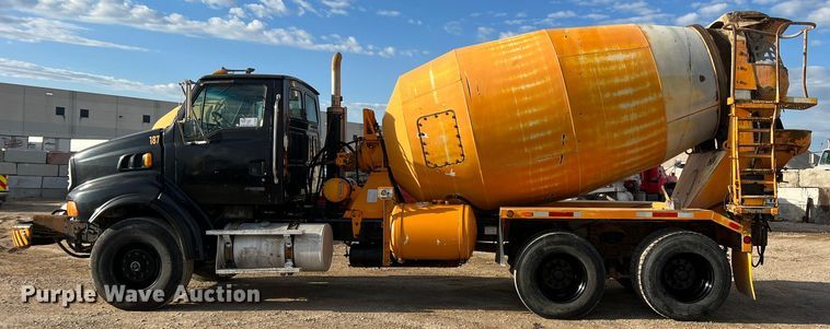 image for item DS2836 2007 Sterling L9500  ready mix truck