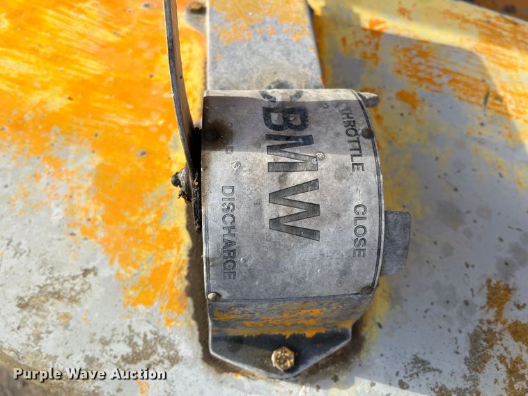 image for item DS2836 2007 Sterling L9500  ready mix truck