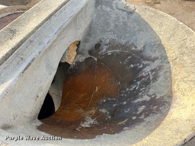 image for item DS2836 2007 Sterling L9500  ready mix truck