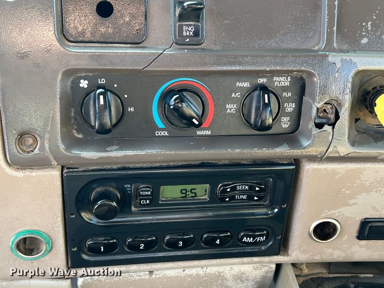 image for item DS2836 2007 Sterling L9500  ready mix truck