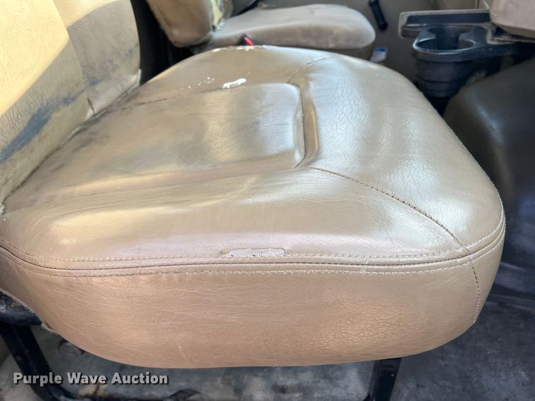 image for item DS2836 2007 Sterling L9500  ready mix truck