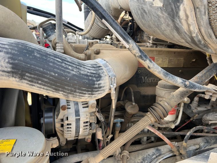 image for item DS2836 2007 Sterling L9500  ready mix truck