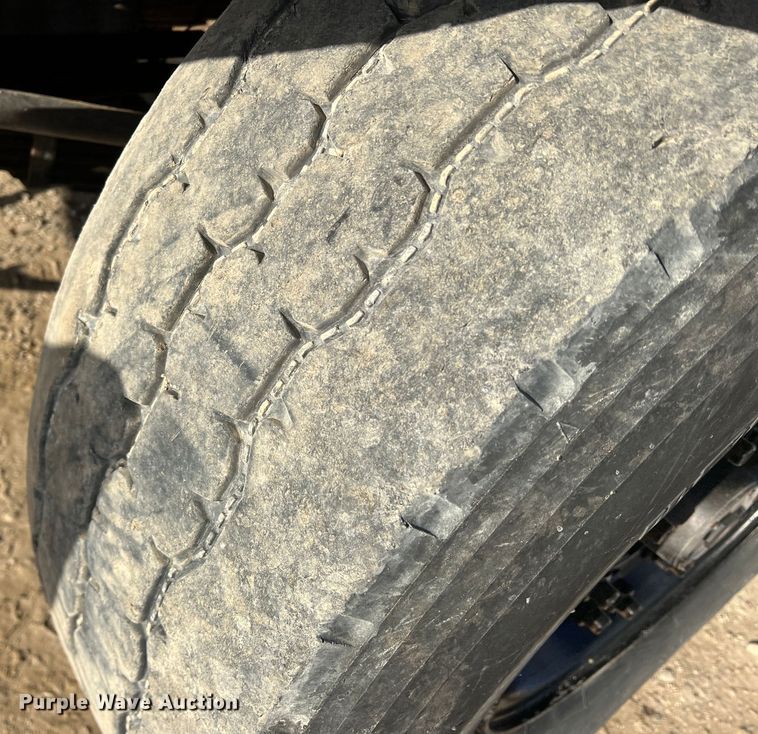 image for item DS2836 2007 Sterling L9500  ready mix truck