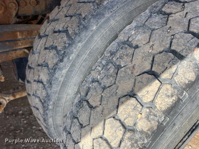 image for item DS2836 2007 Sterling L9500  ready mix truck