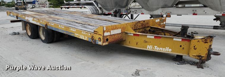 image for item EA9444 2003 Eager Beaver 20HALX  equipment trailer