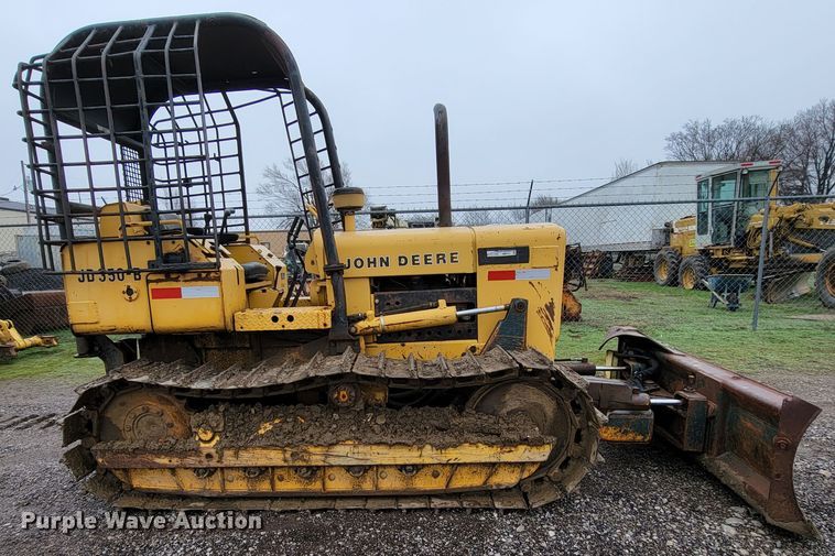 image for item HG9441 1973 John Deere 350B  dozer