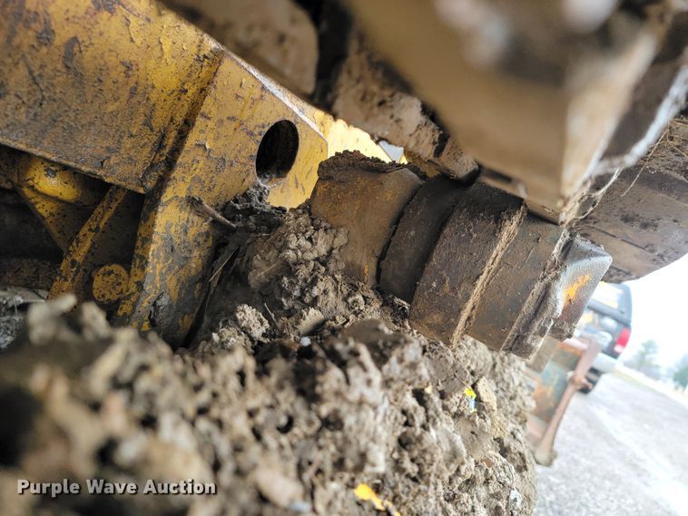 image for item HG9441 1973 John Deere 350B  dozer