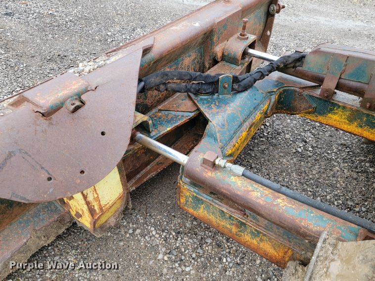 image for item HG9441 1973 John Deere 350B  dozer