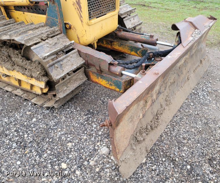 image for item HG9441 1973 John Deere 350B  dozer