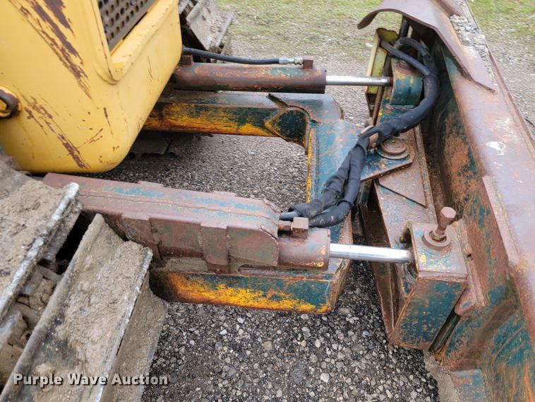 image for item HG9441 1973 John Deere 350B  dozer