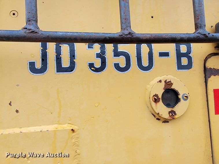 image for item HG9441 1973 John Deere 350B  dozer