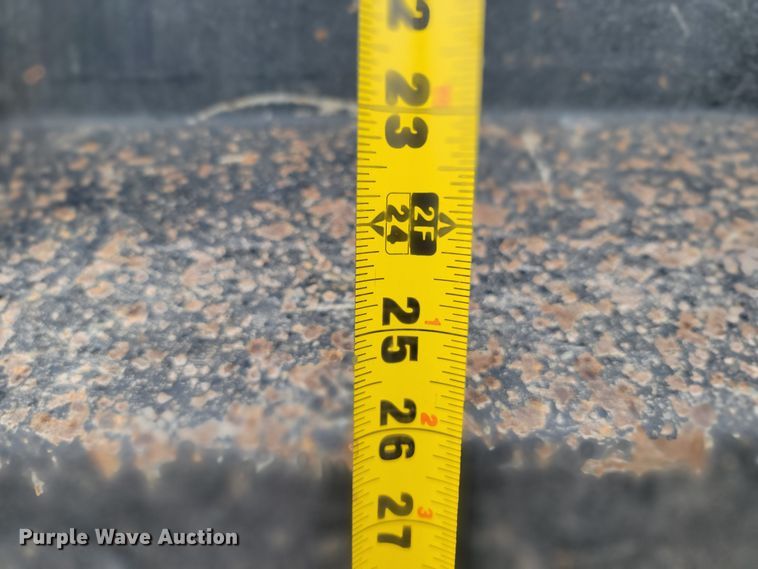 image for item HG9442 2003 GMC C7500  dump truck