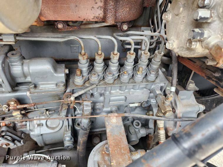 image for item JB9470 1992 Mack RD690S  bucket truck