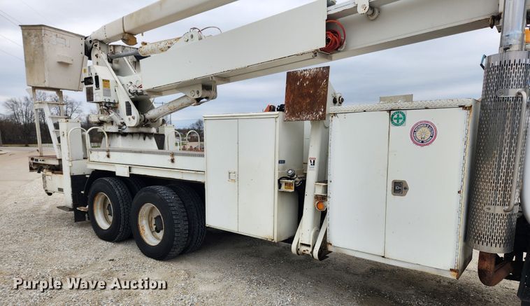 image for item JB9470 1992 Mack RD690S  bucket truck