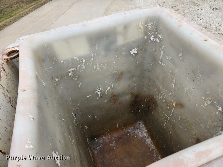 image for item JB9470 1992 Mack RD690S  bucket truck