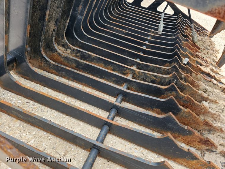 image for item JB9471 Stout  skid steer grapple bucket