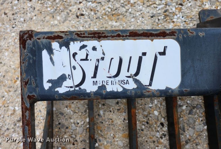 image for item JB9471 Stout  skid steer grapple bucket