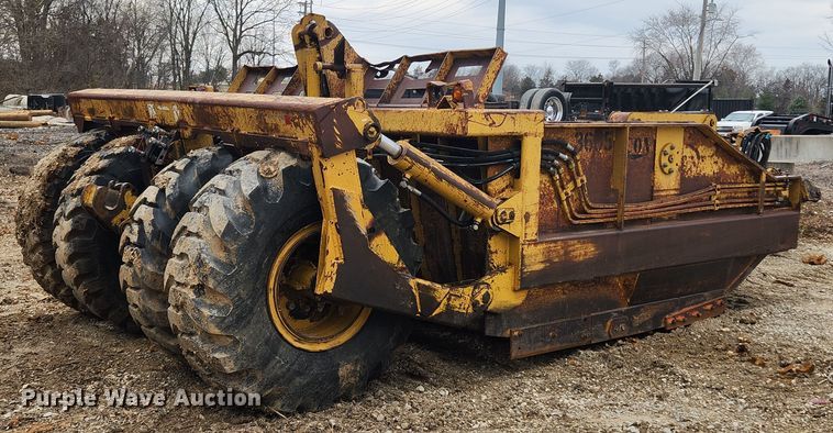 image for item JB9476 Icon 18D Earthmover  scraper