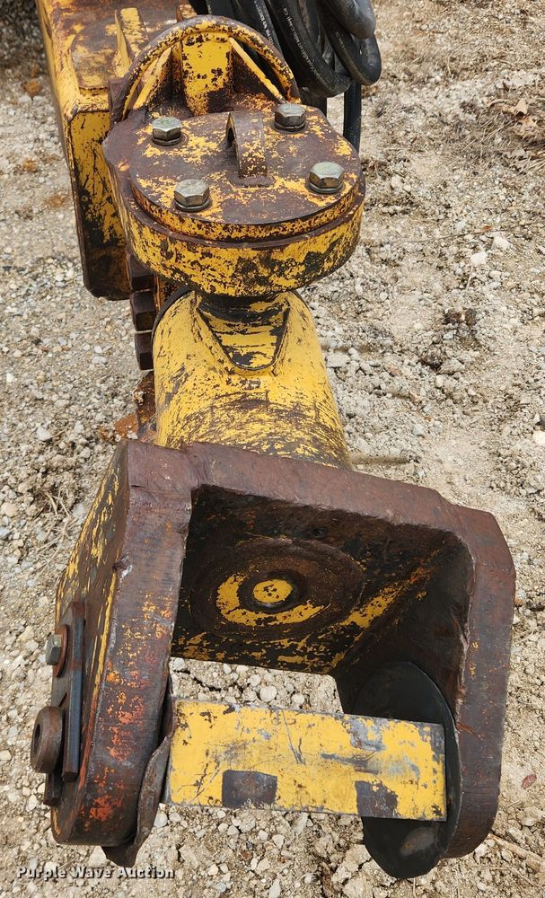 image for item JB9476 Icon 18D Earthmover  scraper