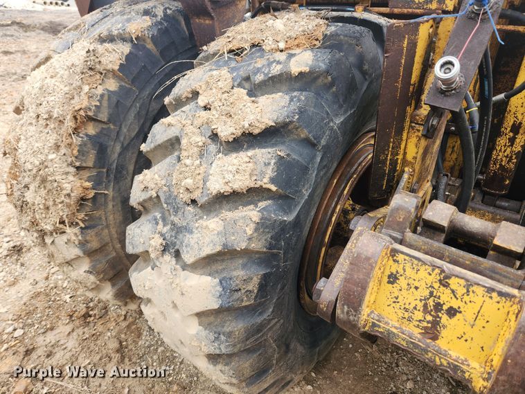 image for item JB9476 Icon 18D Earthmover  scraper