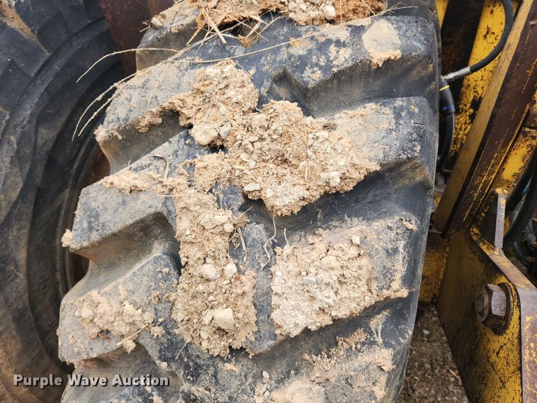 image for item JB9476 Icon 18D Earthmover  scraper