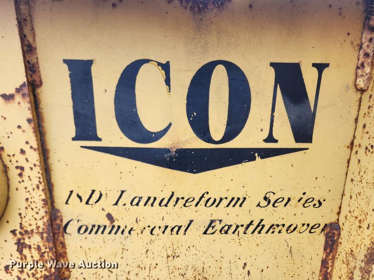 image for item JB9477 Icon 18D Earthmover  scraper