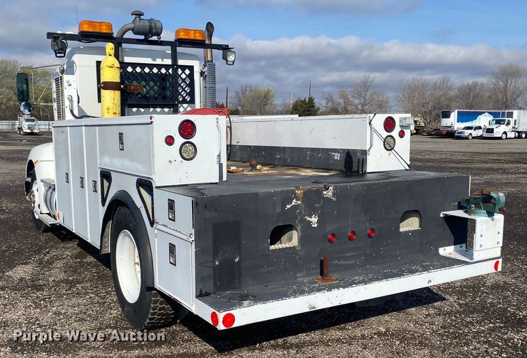 image for item KB9565 2013 Kenworth T370  utility / service truck