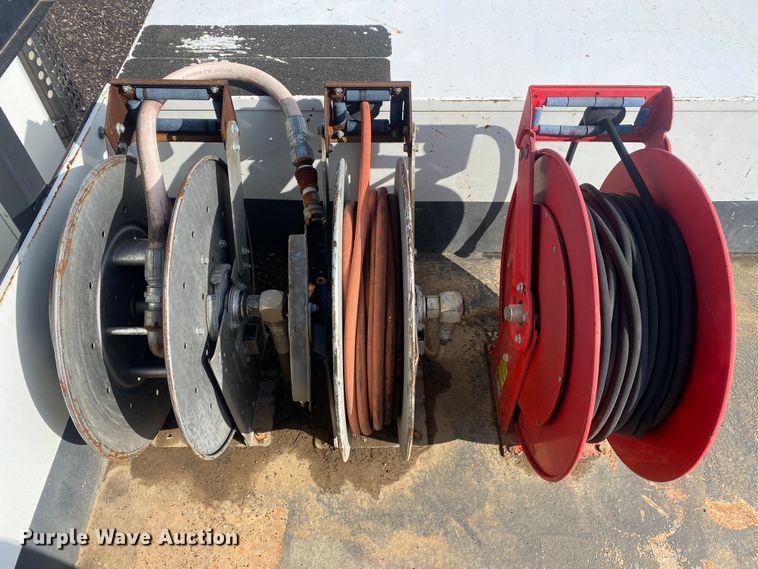 image for item KB9565 2013 Kenworth T370  utility / service truck