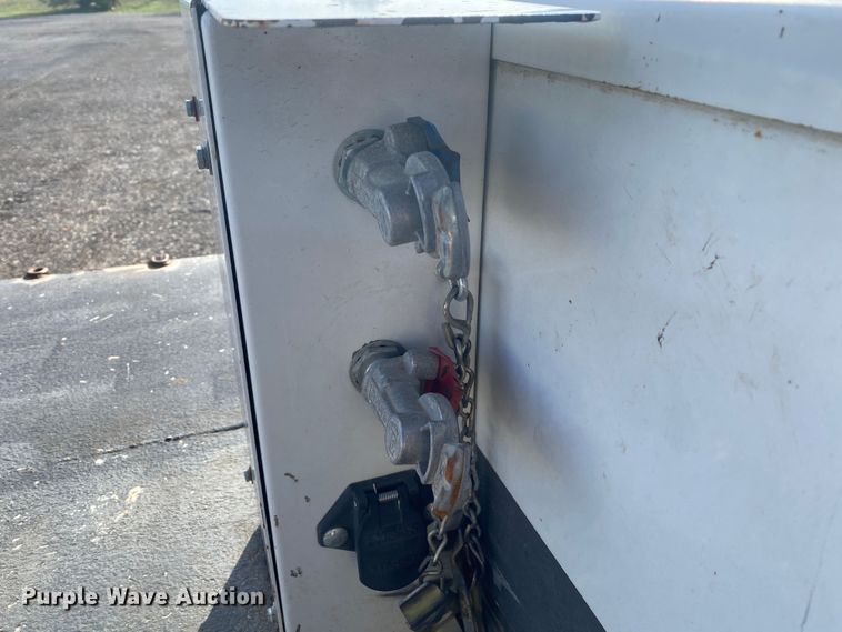 image for item KB9565 2013 Kenworth T370  utility / service truck