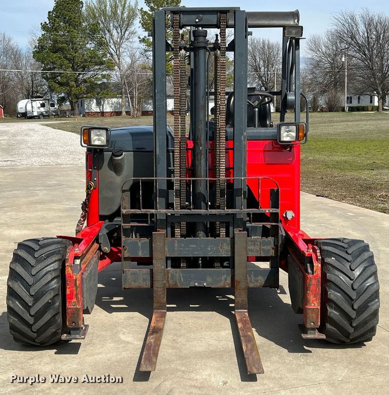 image for item KR9478 2010 Moffett M55  forklift