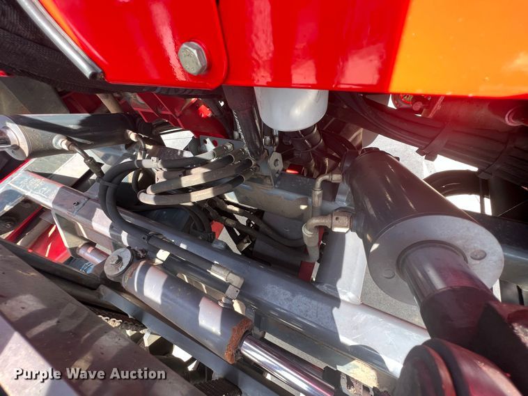 image for item KR9478 2010 Moffett M55  forklift