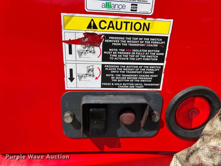 image for item KR9478 2010 Moffett M55  forklift