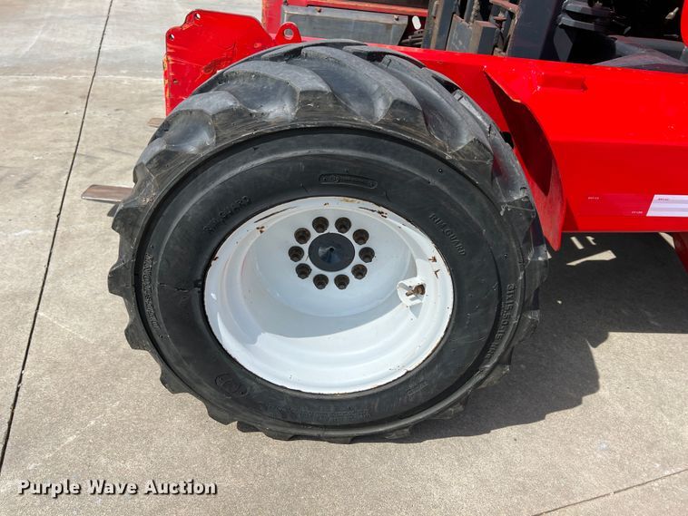 image for item KR9478 2010 Moffett M55  forklift