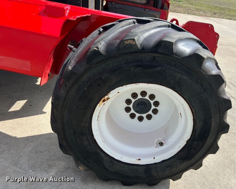 image for item KR9478 2010 Moffett M55  forklift