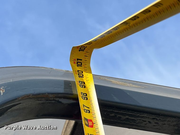 image for item KR9478 2010 Moffett M55  forklift