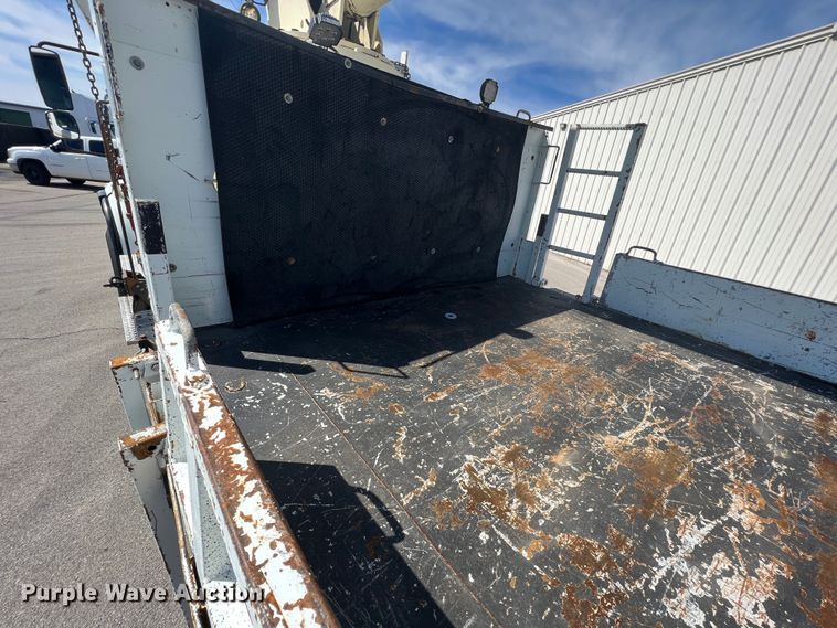 image for item KR9482 2010 Freightliner Business Class M2  crane truck