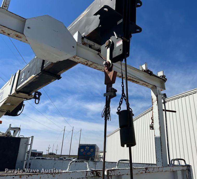 image for item KR9482 2010 Freightliner Business Class M2  crane truck