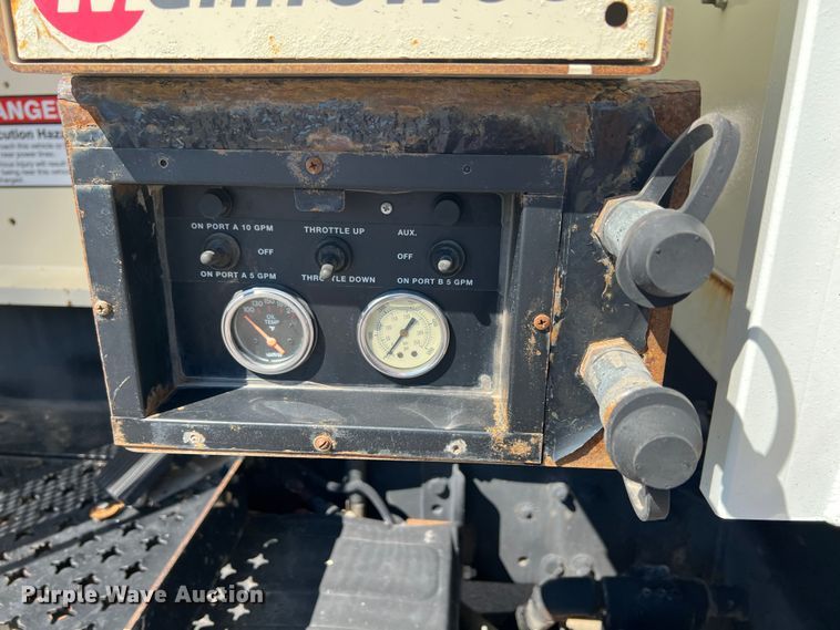 image for item KR9482 2010 Freightliner Business Class M2  crane truck