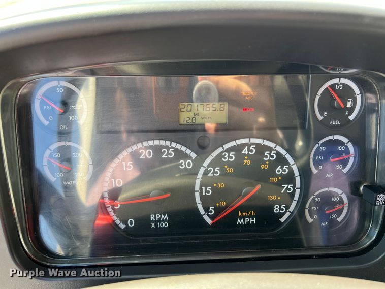 image for item KR9482 2010 Freightliner Business Class M2  crane truck