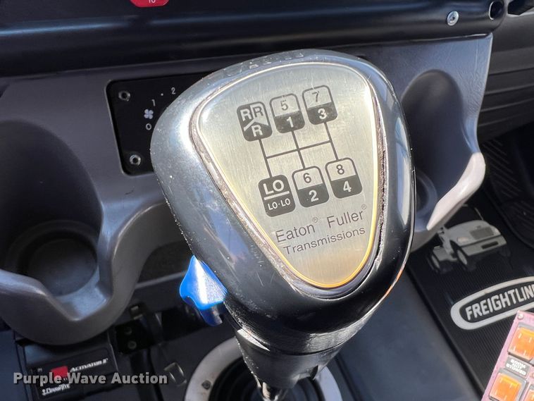 image for item KR9482 2010 Freightliner Business Class M2  crane truck