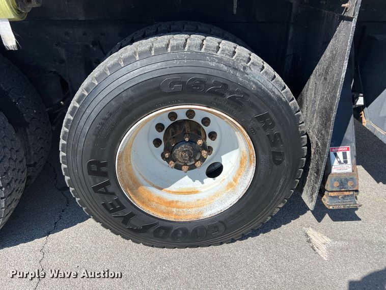 image for item KR9482 2010 Freightliner Business Class M2  crane truck