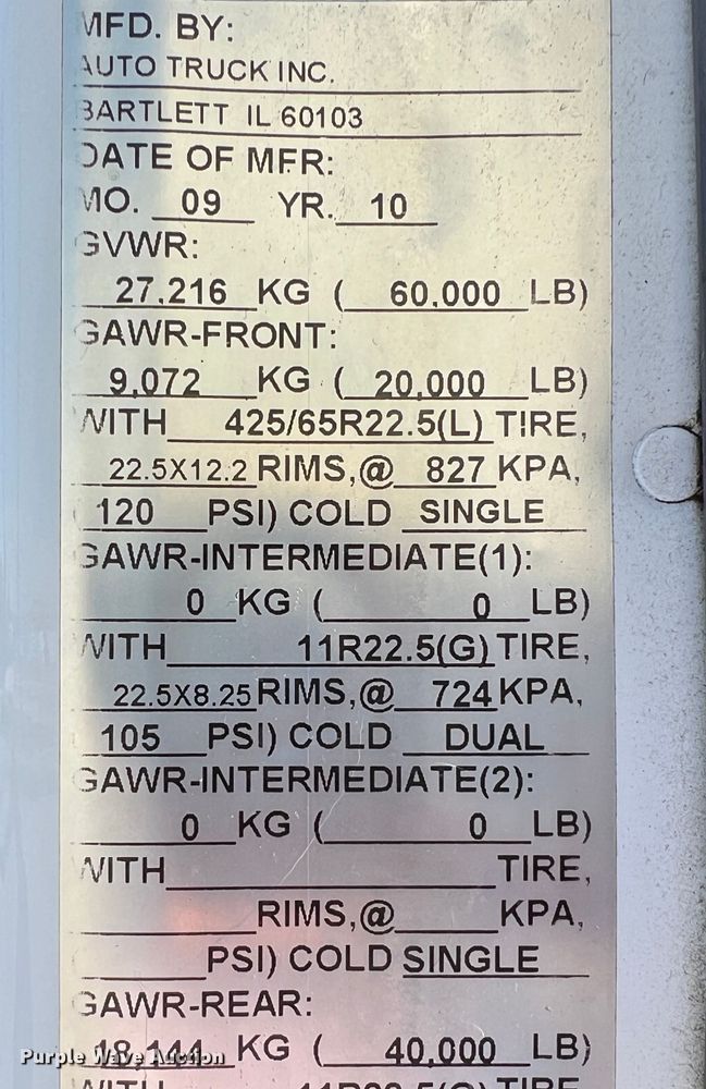image for item KR9482 2010 Freightliner Business Class M2  crane truck