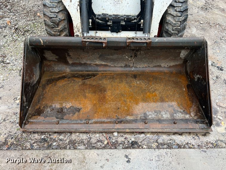 image for item KR9492 2018 Bobcat S570  skid steer loader