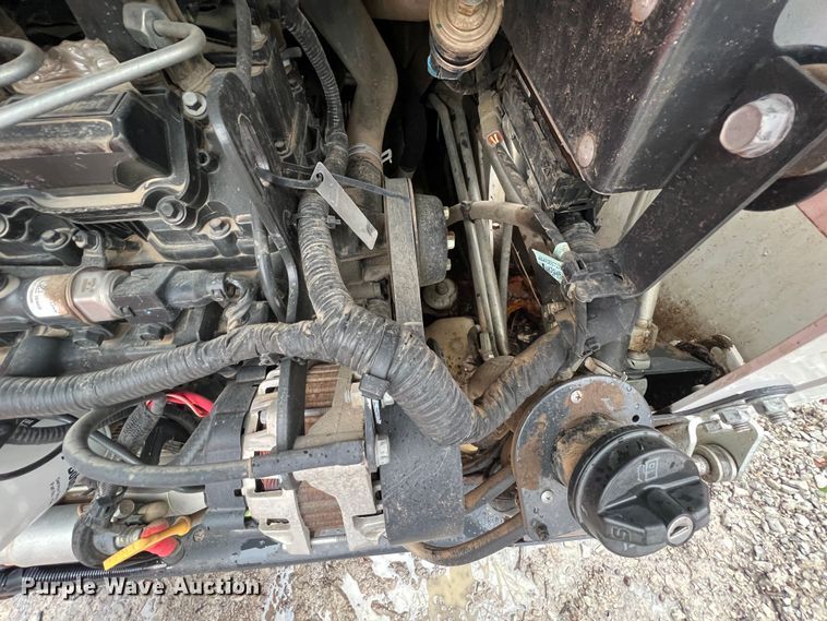 image for item KR9492 2018 Bobcat S570  skid steer loader